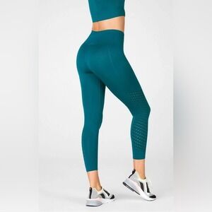 Fabletics Sync Mesh Seamless High-Waisted 7/8 Leggings, Size XS (2), Fjord, Teal